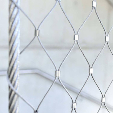 How to Choose the Right Rope Mesh Fence for Your Building and Decorative Materials